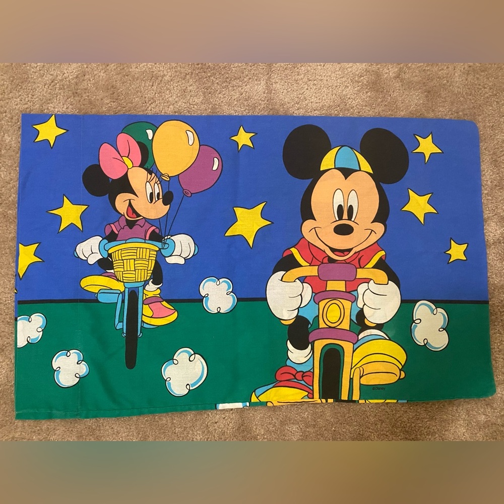 2 vintage Disney pillowcases